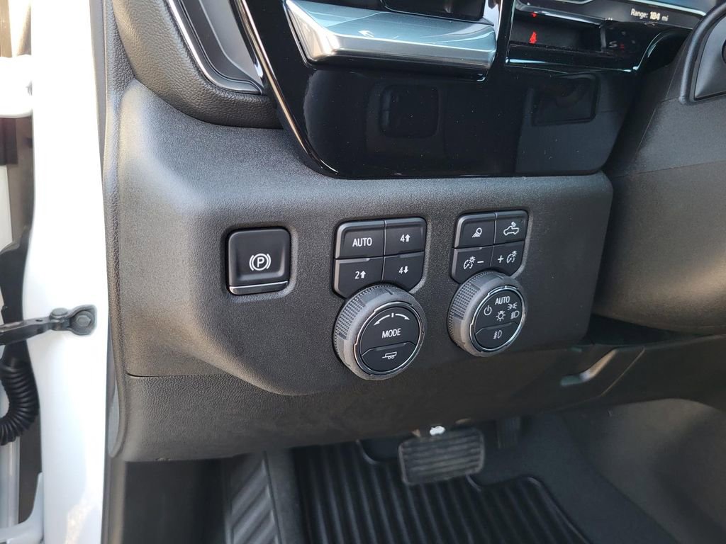 2025 Chevrolet Silverado 2500 HD LTZ - Photo 9