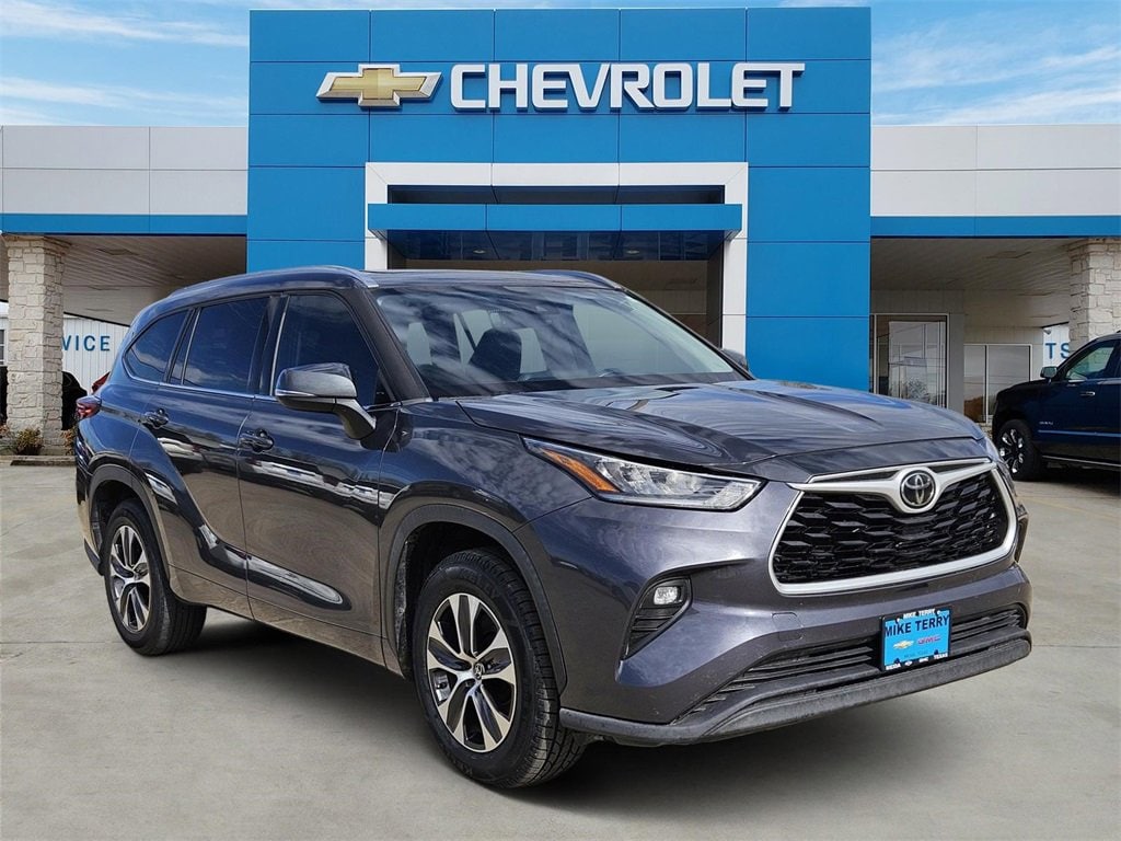 2020 Toyota Highlander XLE