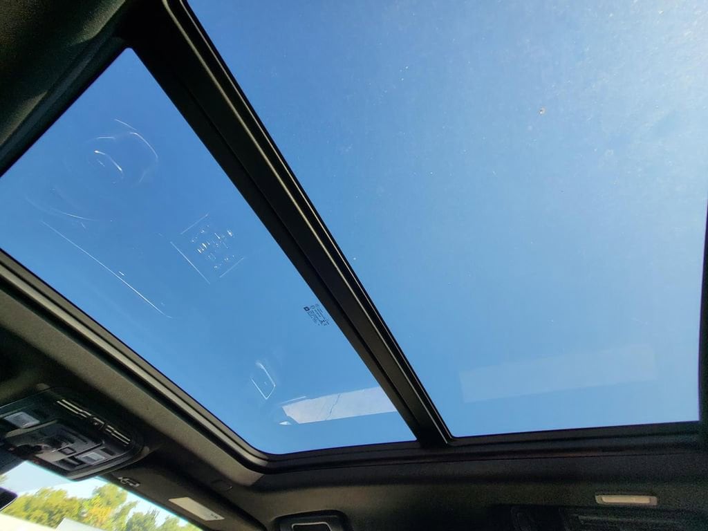 2021 GMC Yukon XL Denali - Photo 24