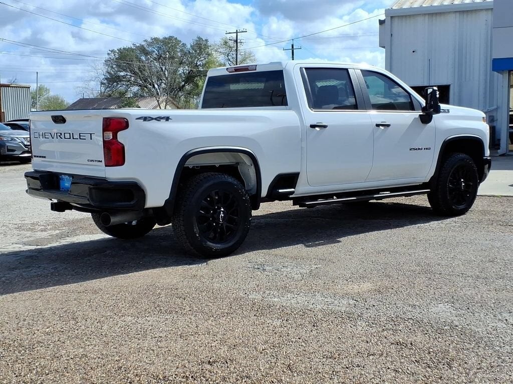 New 2026 Chevrolet Silverado 2500 HD Custom Truck Crew Cab