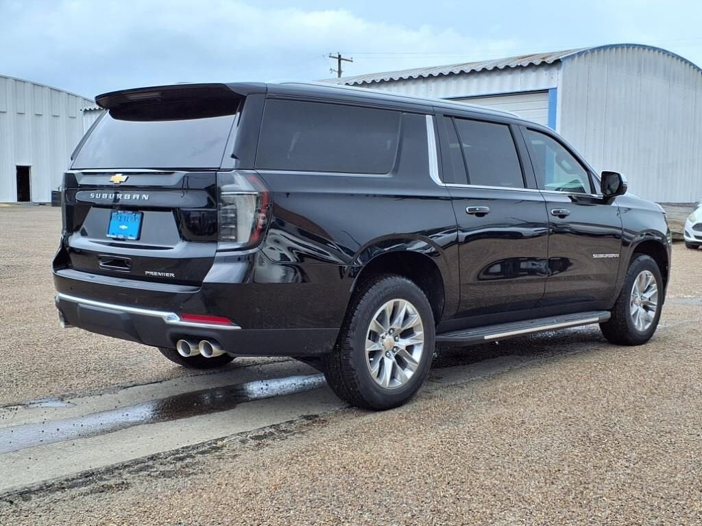 New 2025 Chevrolet Suburban Premier SUV