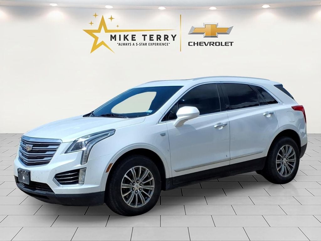 2017 Cadillac XT5 FWD Luxury's photo