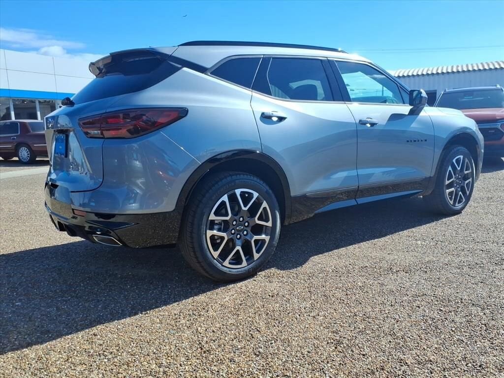New 2025 Chevrolet Blazer RS SUV