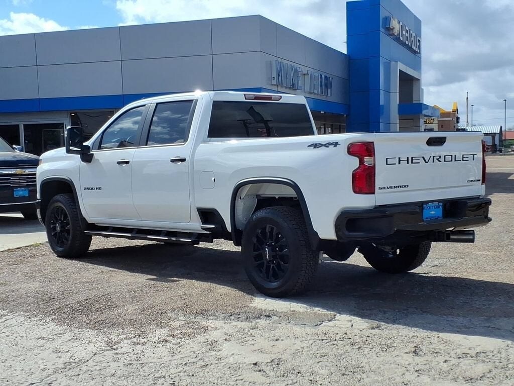 New 2026 Chevrolet Silverado 2500 HD Custom Truck Crew Cab