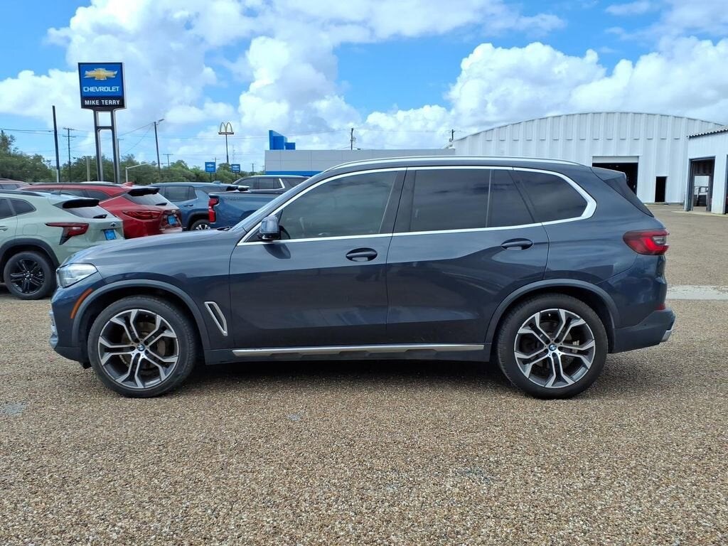 Used 2021 BMW X5 sDrive40i SUV