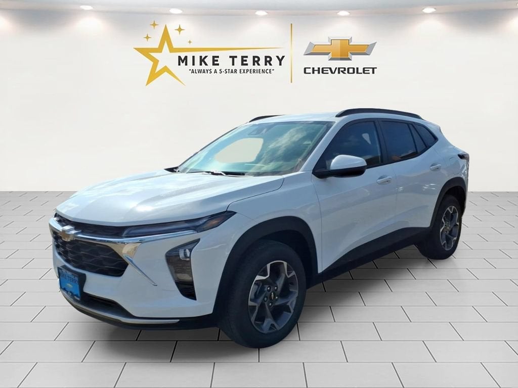 New 2026 Chevrolet Trax LT