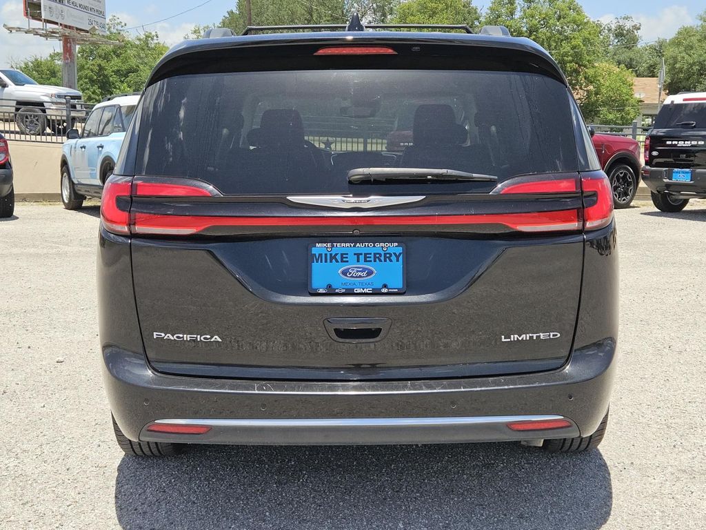 2023 Chrysler Pacifica Limited - Photo 5