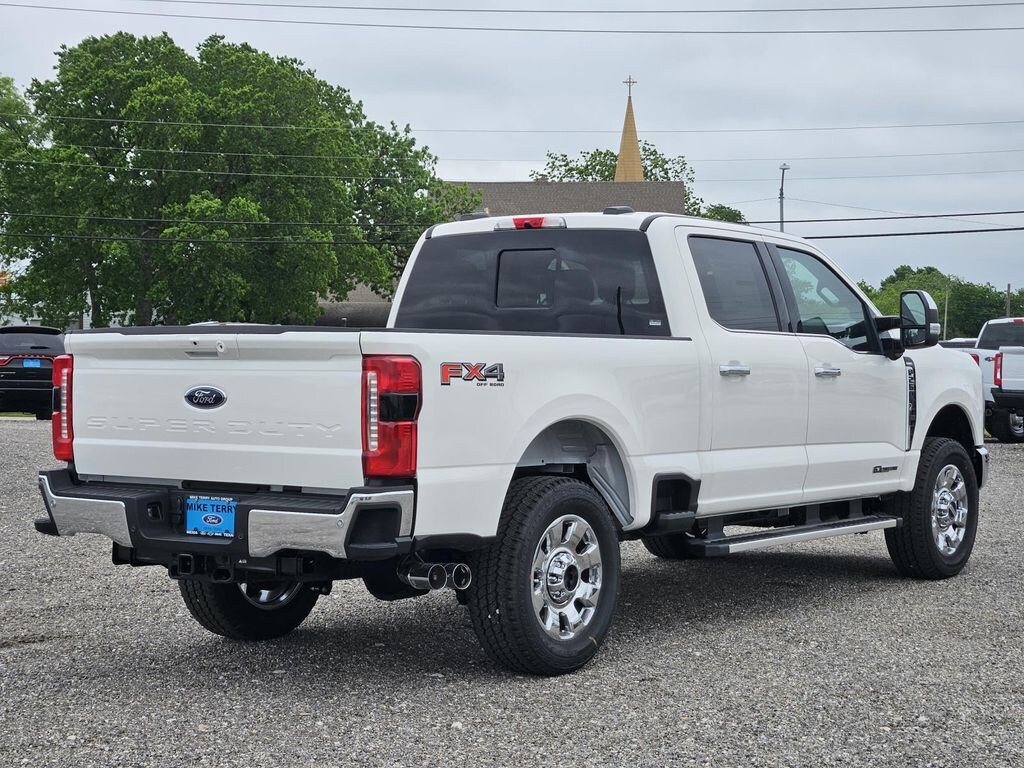 New 2026 Ford F-250 Truck Crew Cab