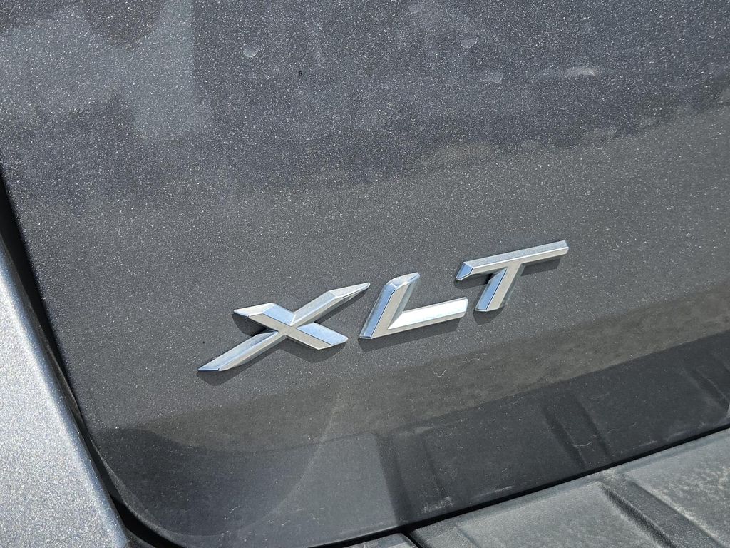 2024 Ford Explorer XLT - Photo 8