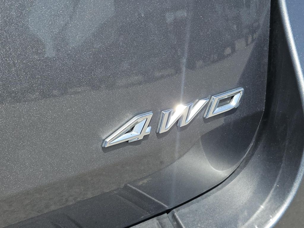 2024 Ford Explorer XLT - Photo 9