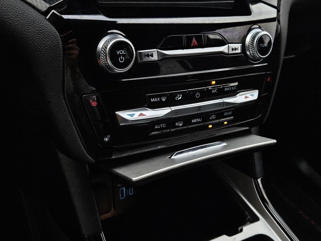 2024 Ford Explorer ST-LINE - Photo 26