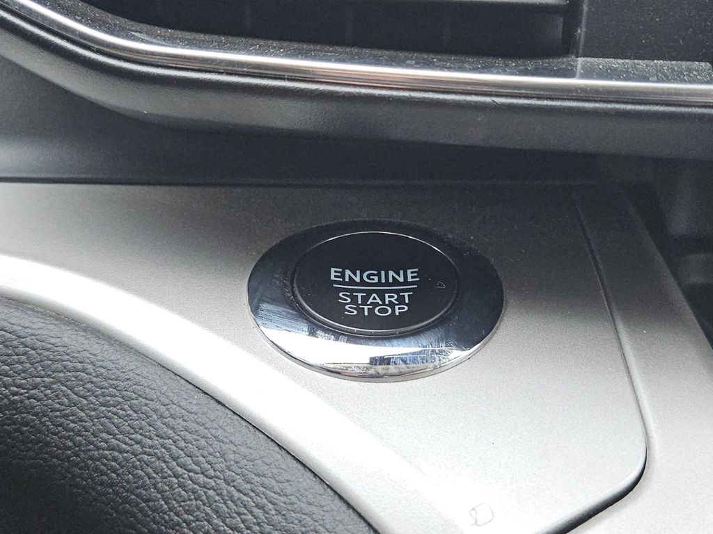 2024 Ford Explorer XLT - Photo 19