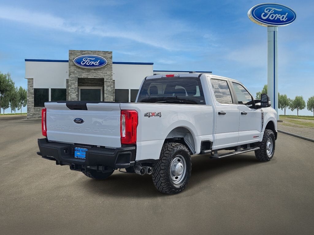 New 2026 Ford F-250 Truck Crew Cab