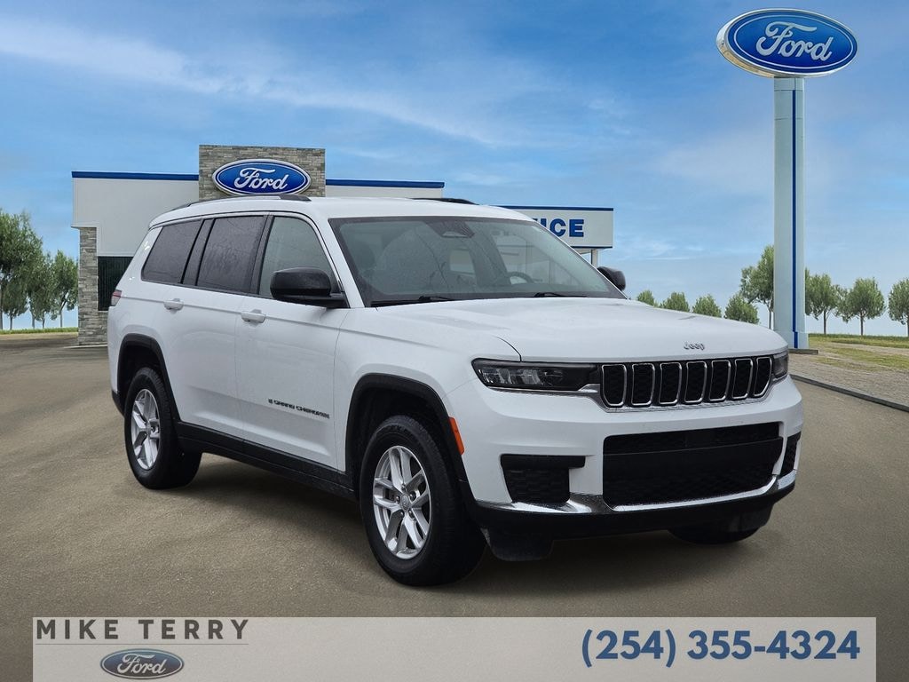 Used 2023 Jeep Grand Cherokee L Laredo SUV