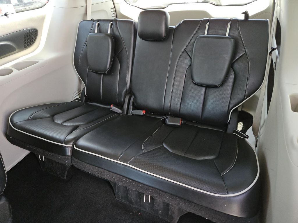 2023 Chrysler Pacifica Limited - Photo 29