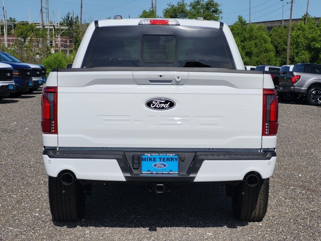 New 2025 Ford F-150 Lariat Truck SuperCrew Cab