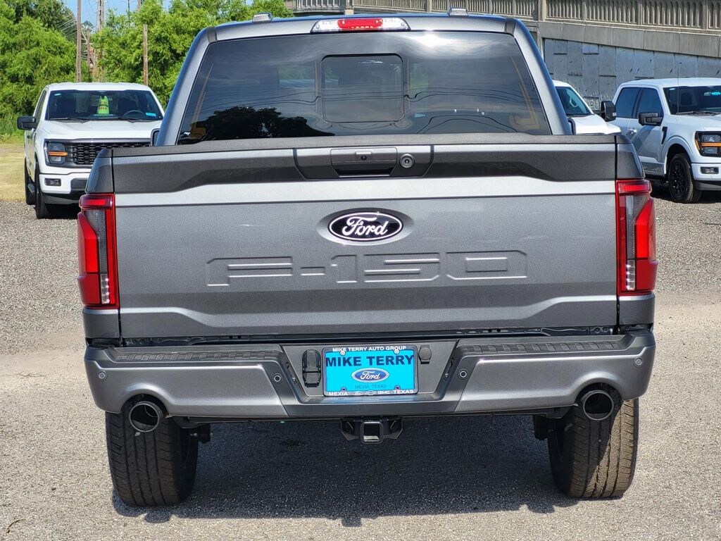 New 2025 Ford F-150 Lariat Truck SuperCrew Cab