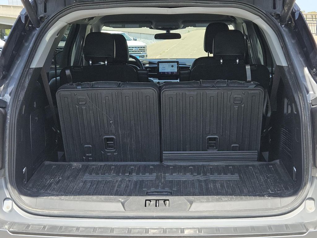 2024 Ford Explorer XLT - Photo 10
