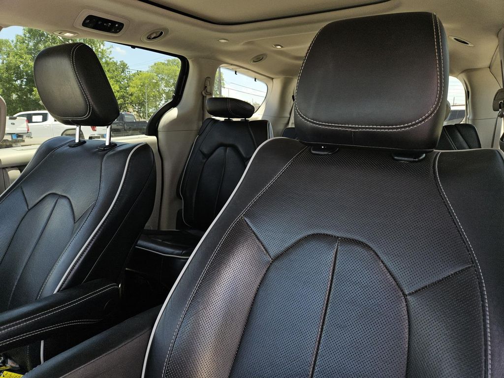 2023 Chrysler Pacifica Limited - Photo 24