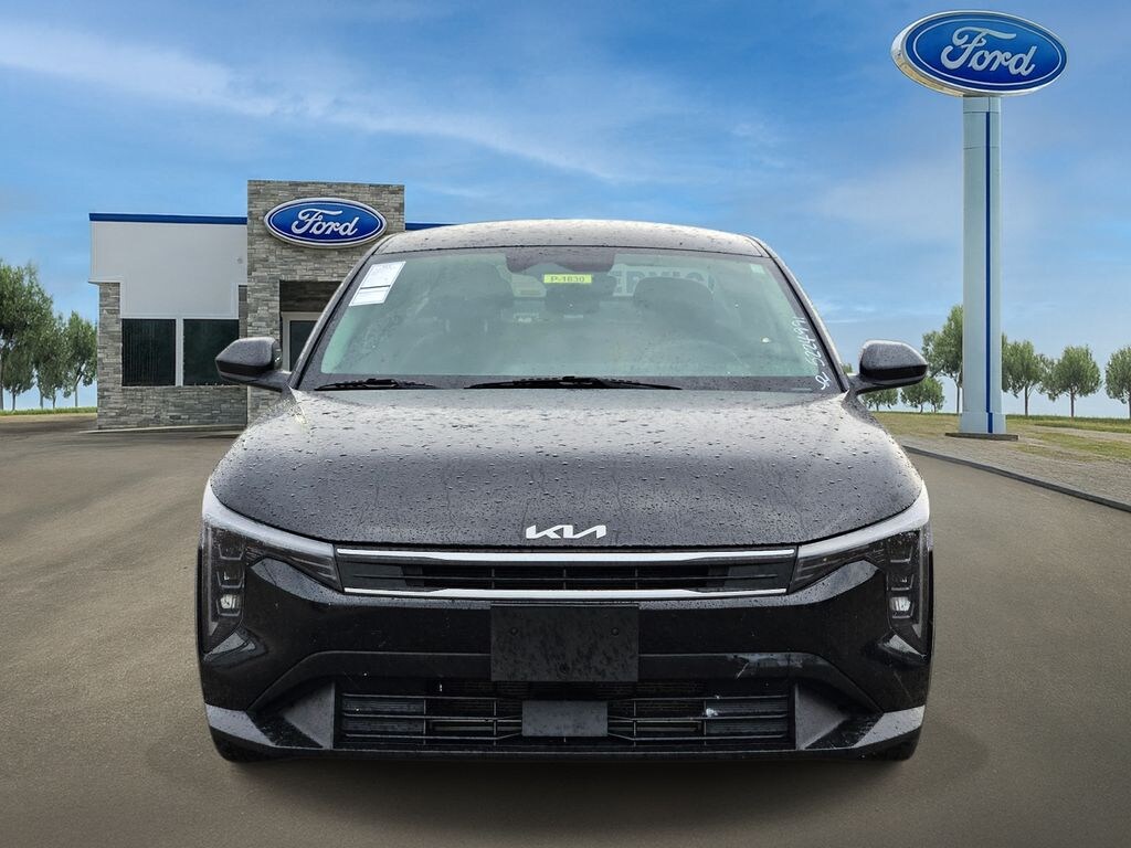 Used 2025 Kia K4 LXS Sedan