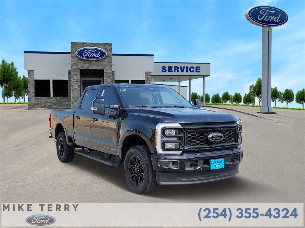 2025 Ford F-250 Super Duty Lariat's photo