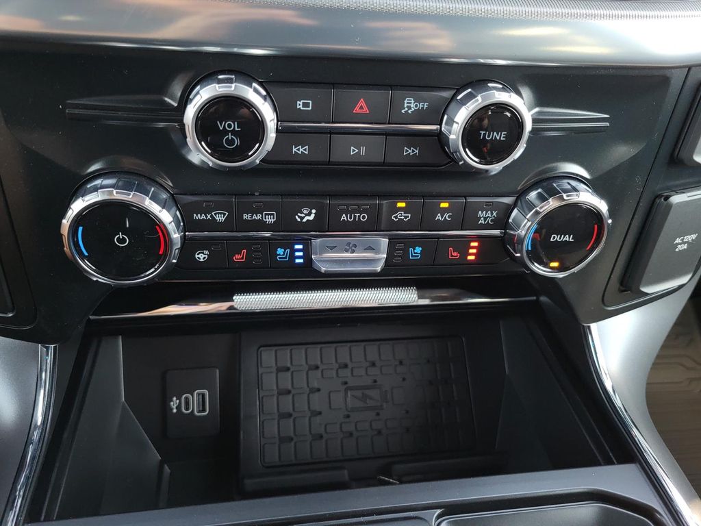 2025 Ford F-150 Lariat - Photo 18