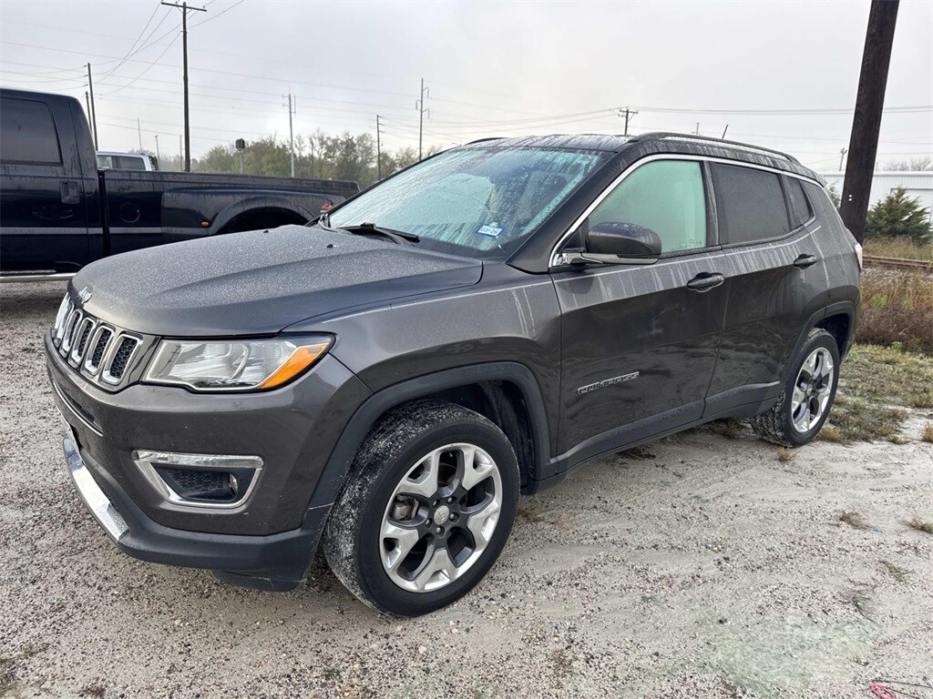 2018 Jeep Compass Limited photo 2