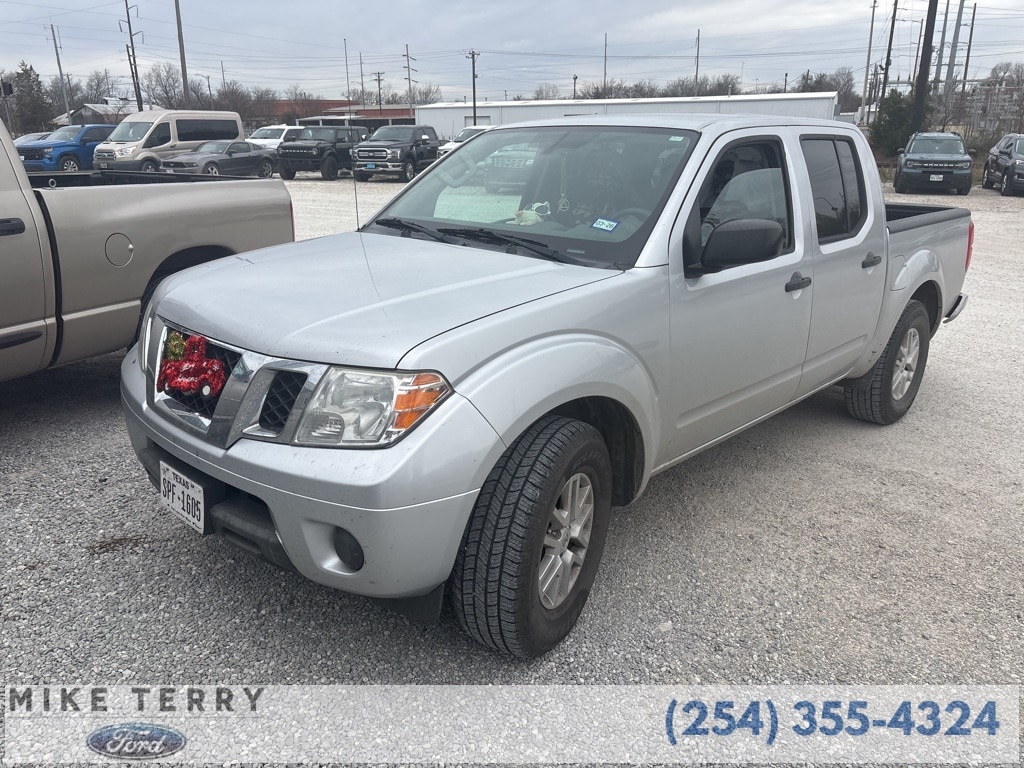 2019 Nissan Frontier SV's photo