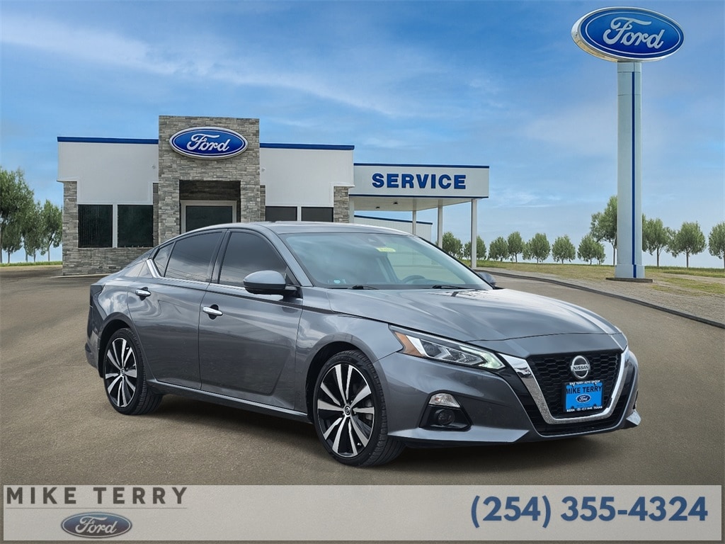 Used 2021 Nissan Altima 2.5 Platinum Sedan