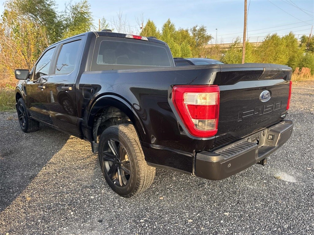2022 Ford F-150 XL photo 4