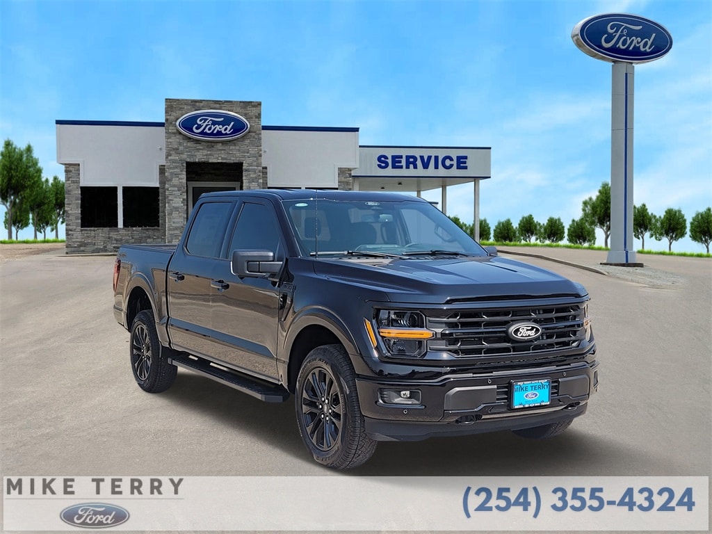 2025 Ford F-150 XLT's photo