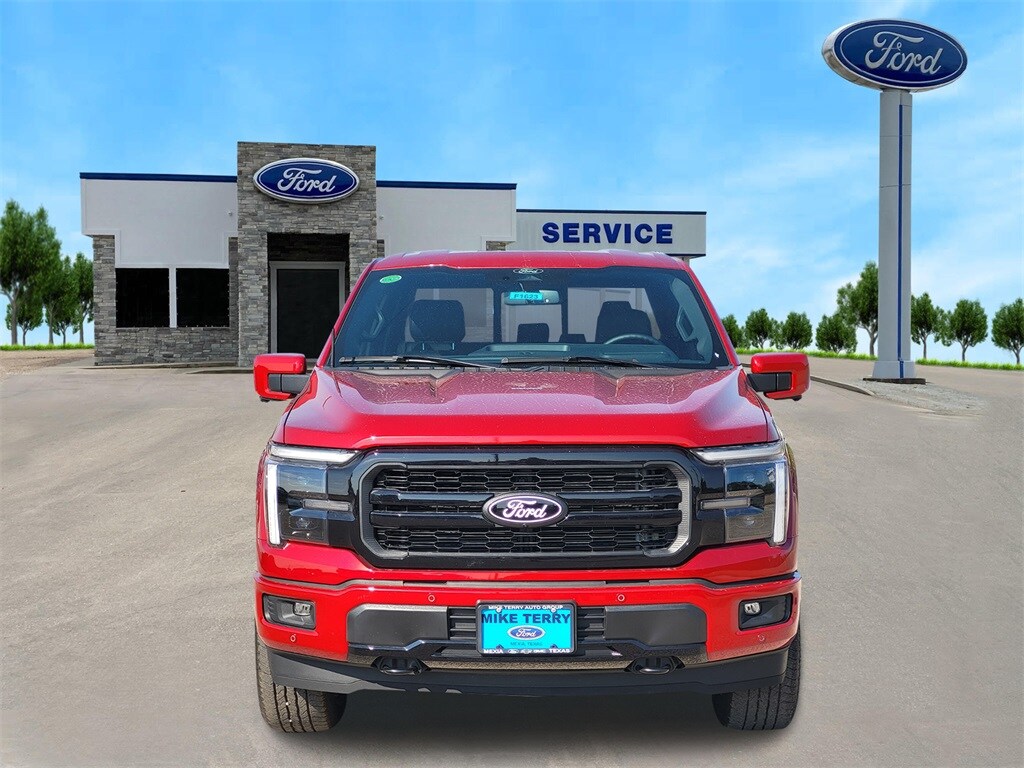 2025 Ford F-150 Lariat photo 2
