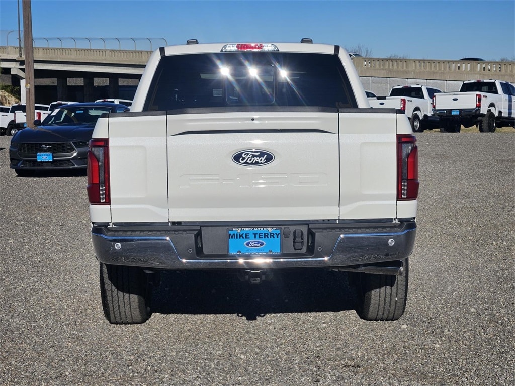 New 2025 Ford F-150 Lariat Truck