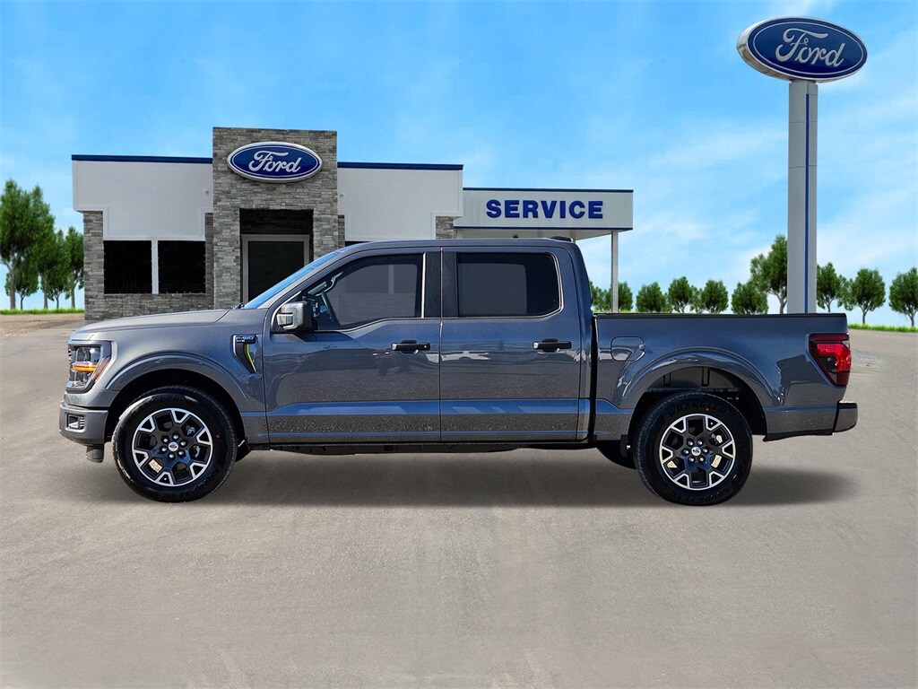 2025 Ford F-150 STX photo 3