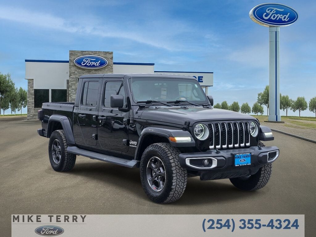 Used 2020 Jeep Gladiator Overland Truck