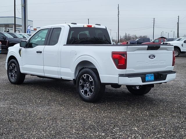 2025 Ford F-150 STX photo 2