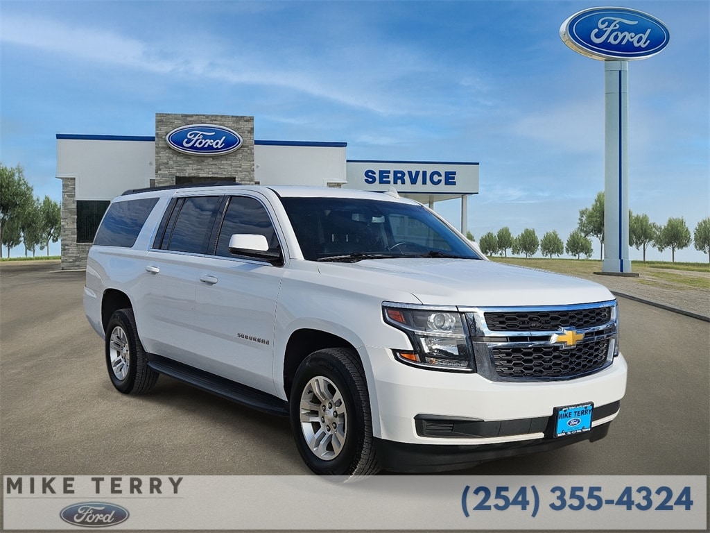 2020 Chevrolet Suburban LS's photo