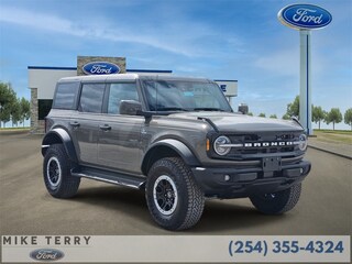 2026 Ford Bronco Outer Banks SUV