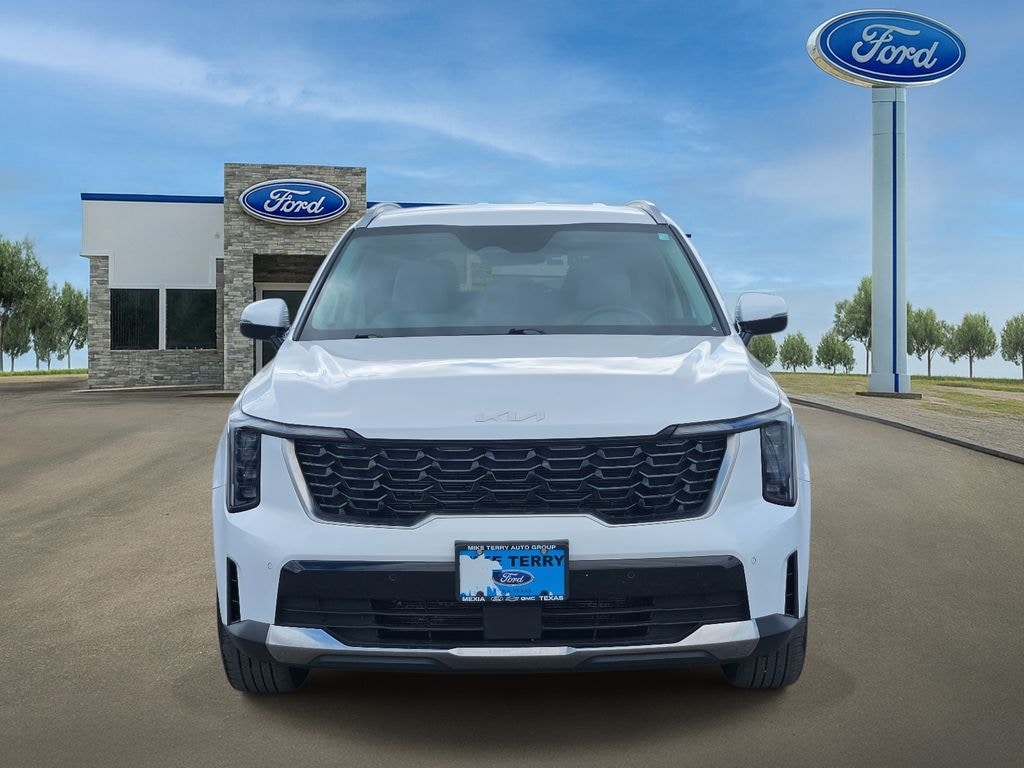 Used 2025 Kia Sorento S SUV