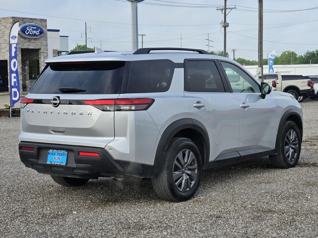 Used 2025 Nissan Pathfinder SV SUV