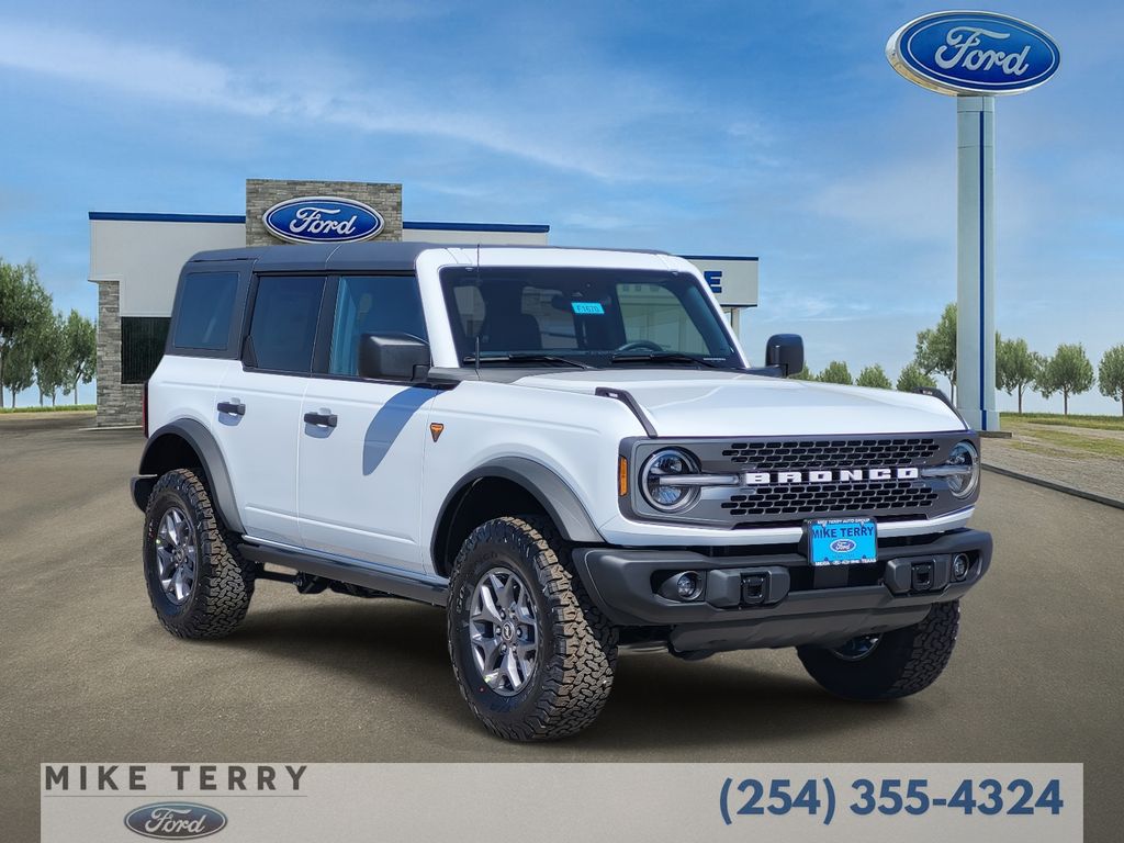 2025 Ford Bronco SUV 