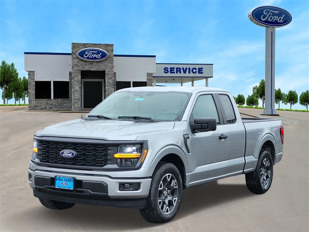 2025 Ford F-150 STX photo 2