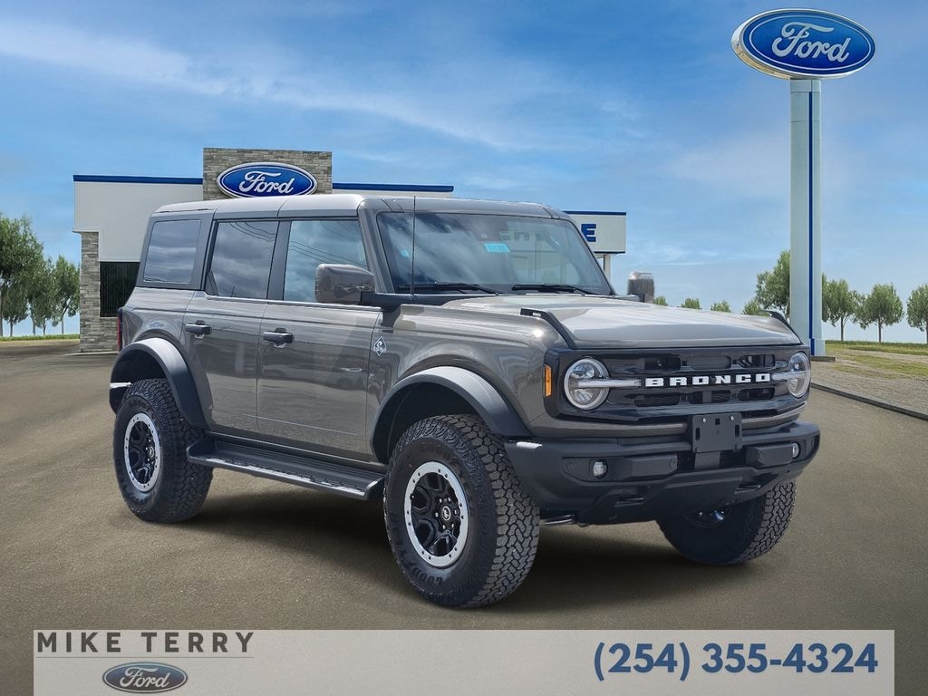 New 2026 Ford Bronco Outer Banks SUV