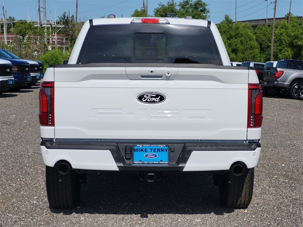 2025 Ford F-150 Lariat photo 3