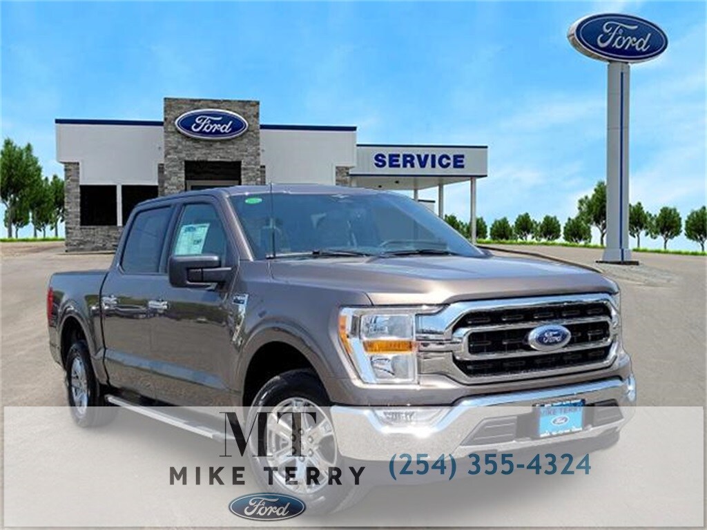 New 2023 Ford F-150 XLT Chrome Appearance Package Truck SuperCrew Cab