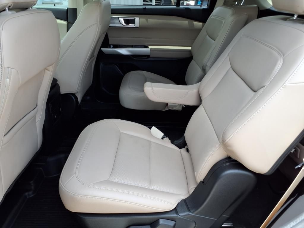 2022 Ford Explorer Limited - Photo 11