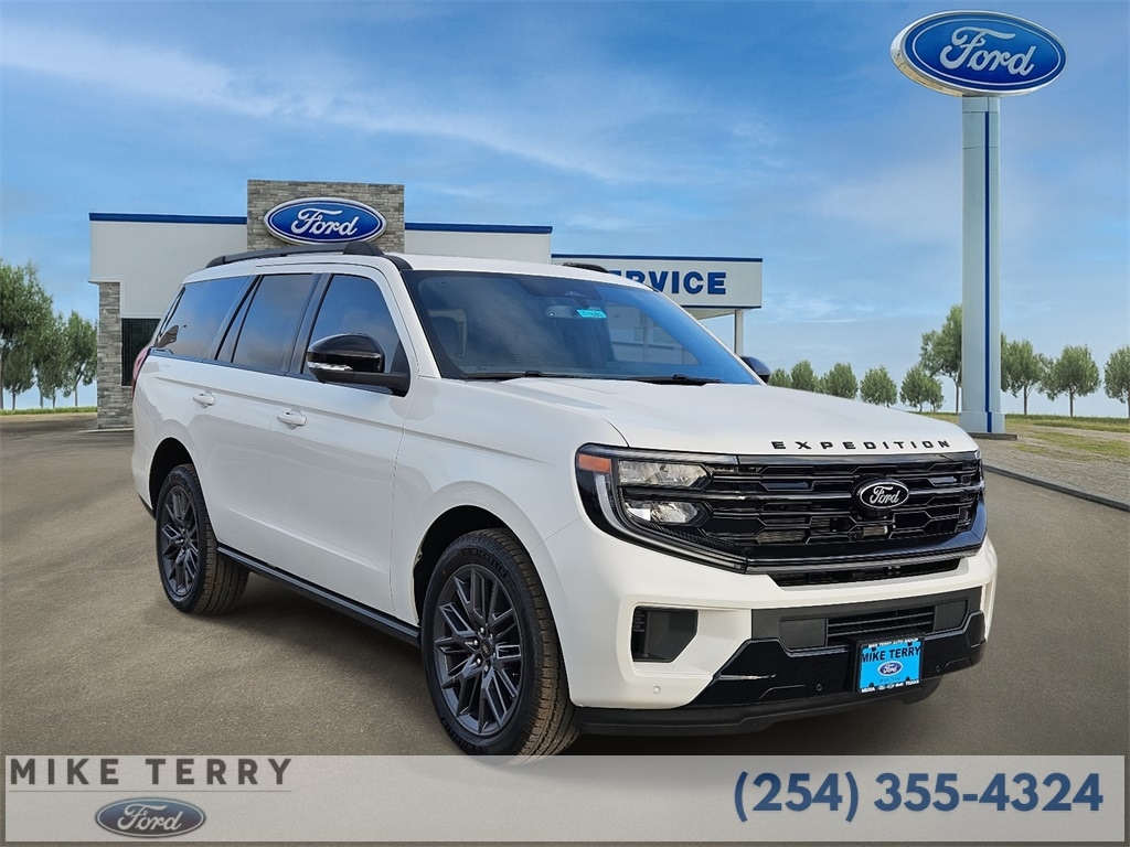 2025 Ford Expedition Platinum's photo
