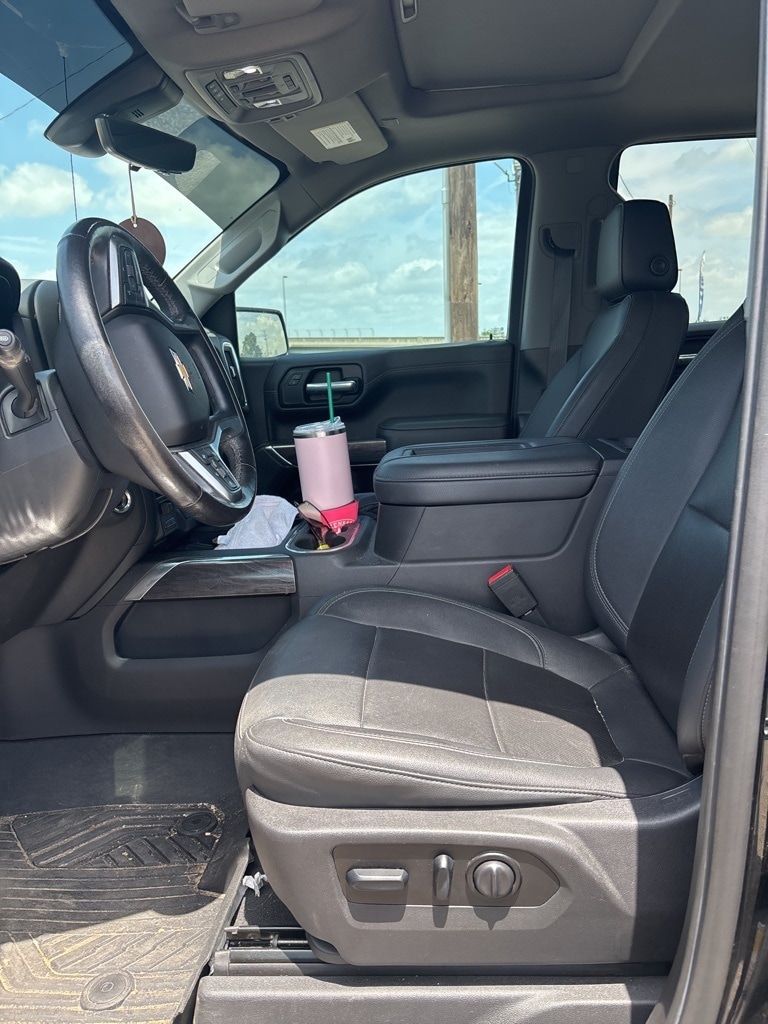 Used 2021 Chevrolet Silverado 1500 LTZ with VIN 3GCUYGET9MG288804 for sale in Mexia, TX