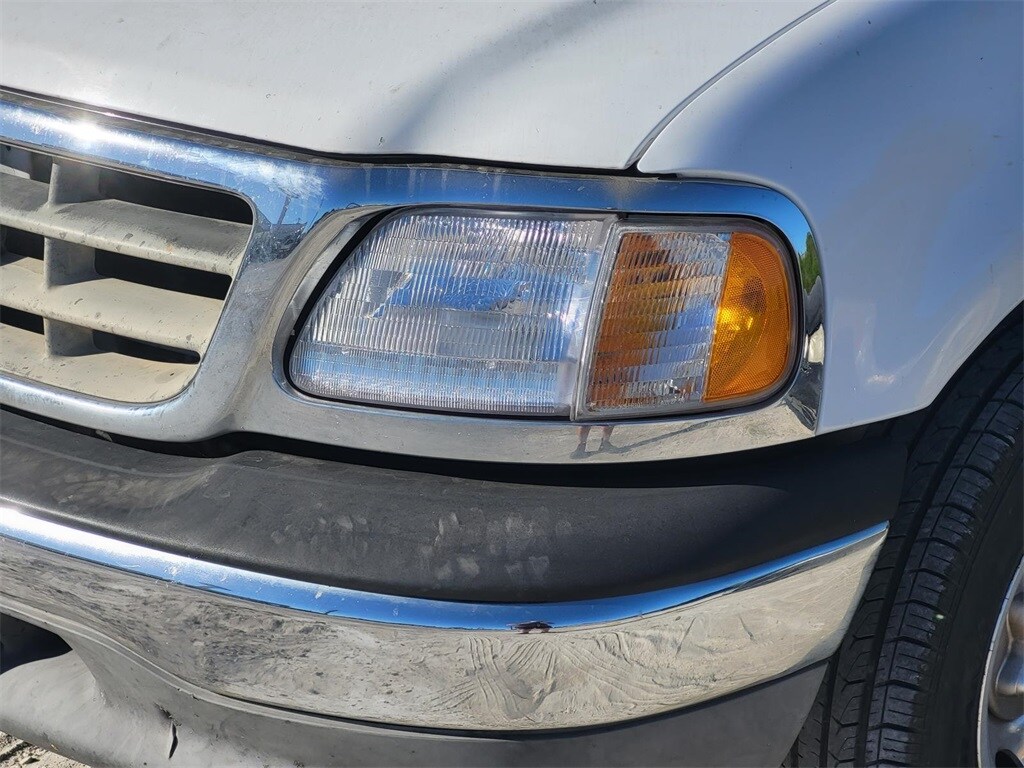 Used 2001 Ford F-150 Truck