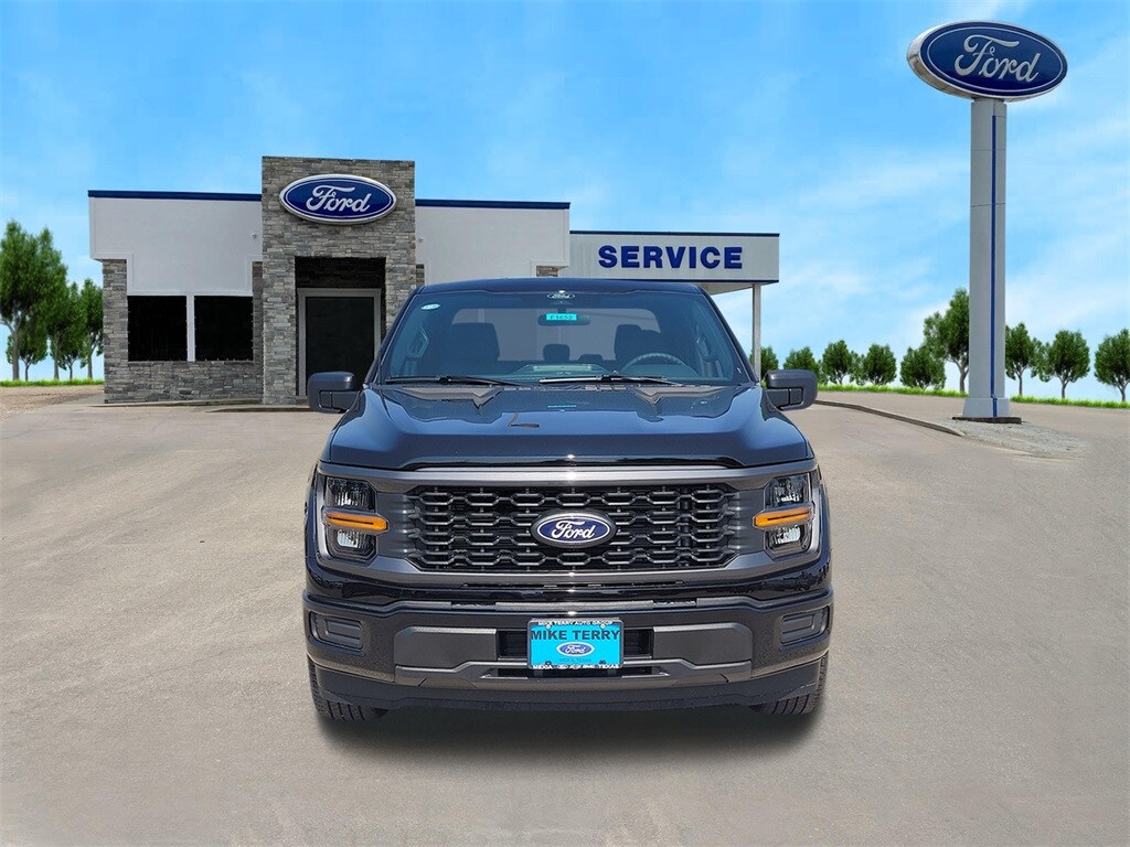 2025 Ford F-150 STX photo 2